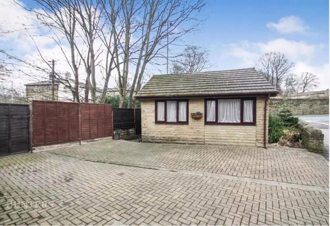 Lister Park Bradford Stylish 1Bed Coach House - Quiet & Tranquil Cottage & Parking Zewnętrze zdjęcie