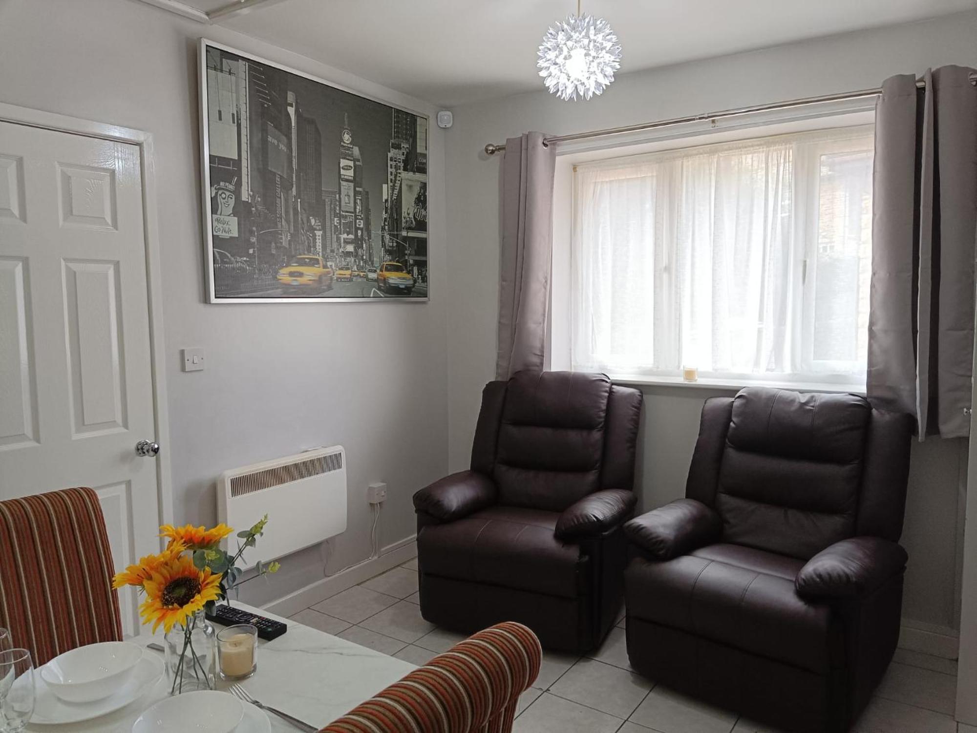 Lister Park Bradford Stylish 1Bed Coach House - Quiet & Tranquil Cottage & Parking Zewnętrze zdjęcie